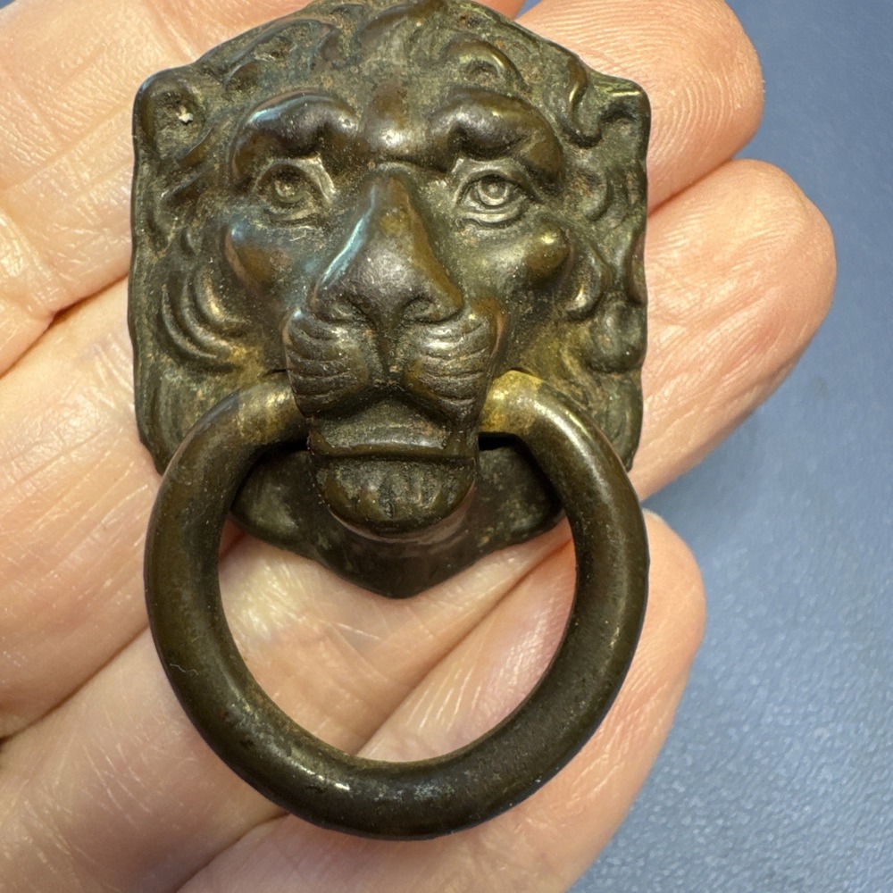 Antique Brass Lion Head Drawer Pull Ring Handle Vintage Furniture Hardware - Picture 2 of 5